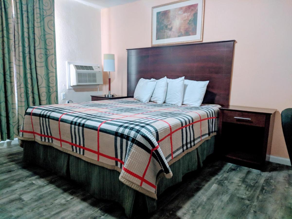Travelers Inn - Κλιαργουότερ Εξωτερικό φωτογραφία