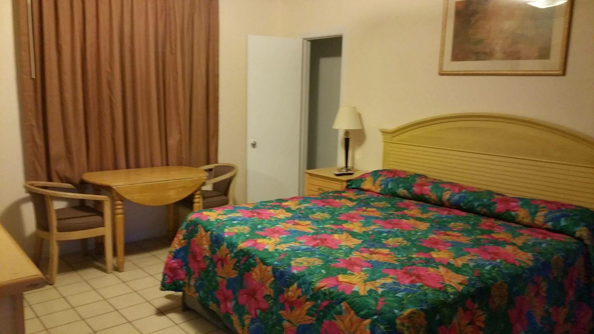 Travelers Inn - Κλιαργουότερ Εξωτερικό φωτογραφία